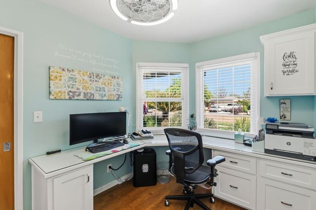 1423 20th Avenue, Kingsburg, CA 93631