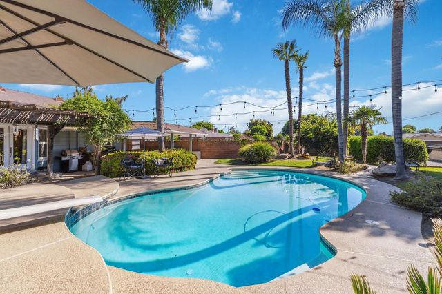 1423 20th Avenue, Kingsburg, CA 93631