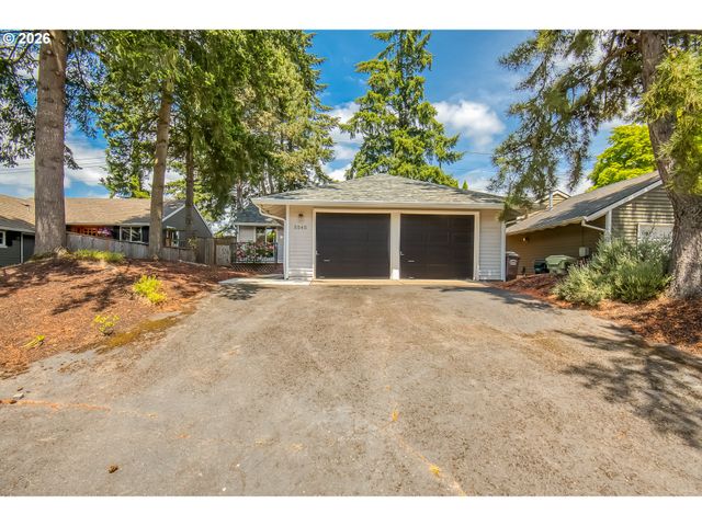 5545 Nw RIDGEMOOR Ct, Portland, OR 97229