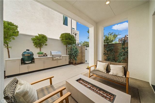 187 Sawbuck, Irvine, CA 92618