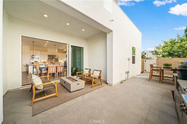 187 Sawbuck, Irvine, CA 92618