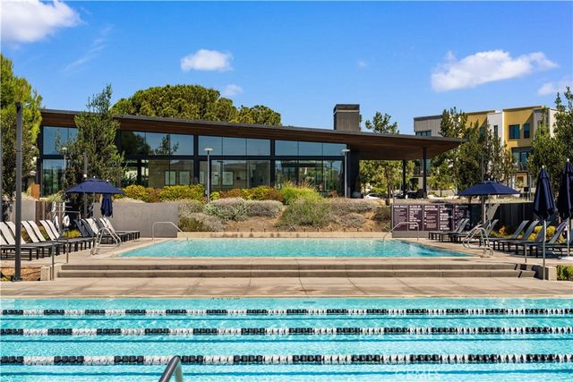 187 Sawbuck, Irvine, CA 92618