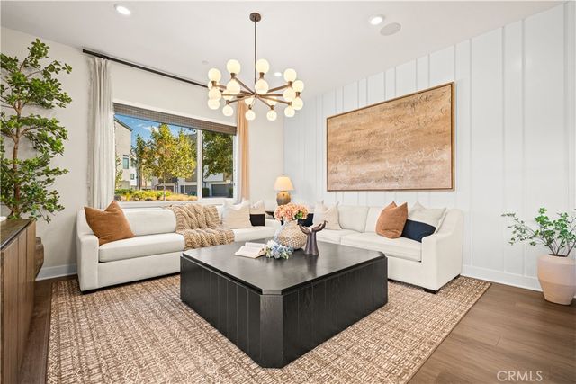 187 Sawbuck, Irvine, CA 92618