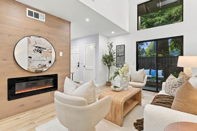 1459 Tyler Park Way, Mountain View, CA 94040