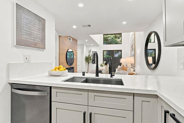 1459 Tyler Park Way, Mountain View, CA 94040