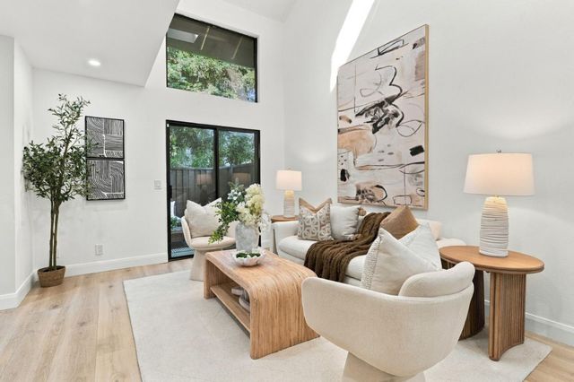 1459 Tyler Park Way, Mountain View, CA 94040