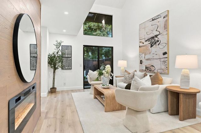 1459 Tyler Park Way, Mountain View, CA 94040