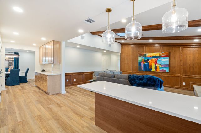 8629 Baumgarten Drive, Dallas, TX 75228