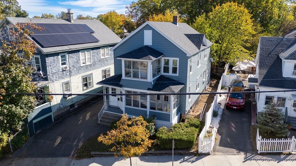 223-225 Saint James Blvd, Springfield, MA 01104