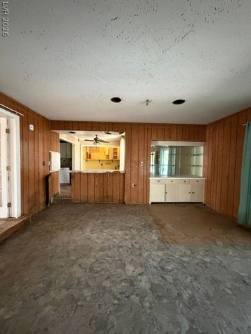 1929 Ballard Drive, Las Vegas, NV 89104