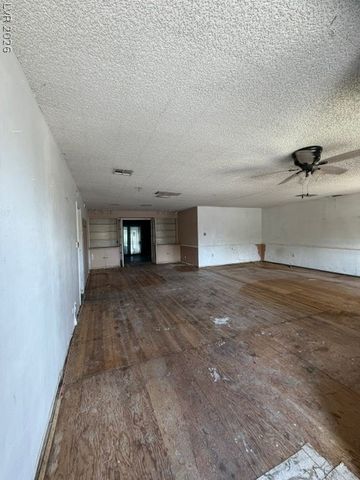 1929 Ballard Drive, Las Vegas, NV 89104