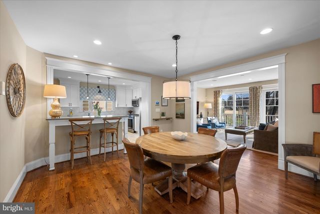 6726 25TH ST N, Arlington, VA 22213