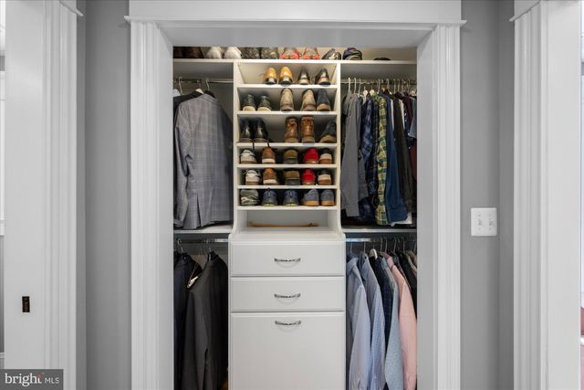 6726 25TH ST N, Arlington, VA 22213