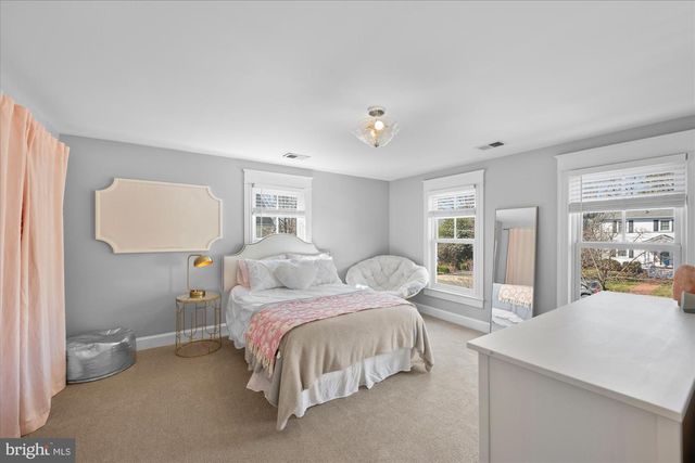 6726 25TH ST N, Arlington, VA 22213