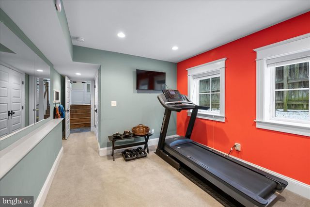 6726 25TH ST N, Arlington, VA 22213