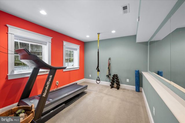 6726 25TH ST N, Arlington, VA 22213