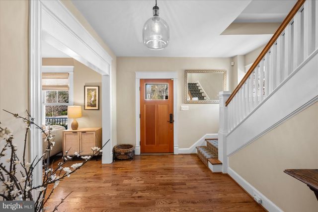 6726 25TH ST N, Arlington, VA 22213