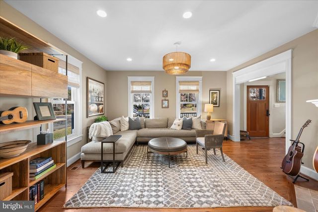 6726 25TH ST N, Arlington, VA 22213