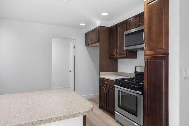 3119 Merriman Road, Medford, OR 97501