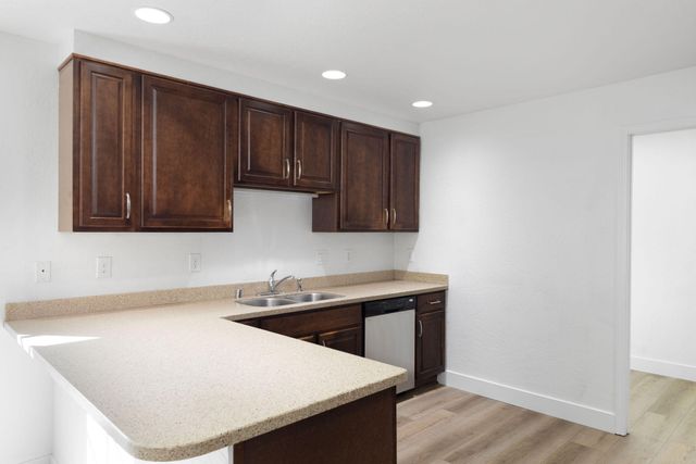 3119 Merriman Road, Medford, OR 97501