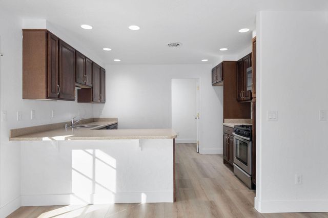 3119 Merriman Road, Medford, OR 97501