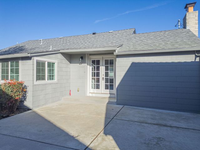 3119 Merriman Road, Medford, OR 97501