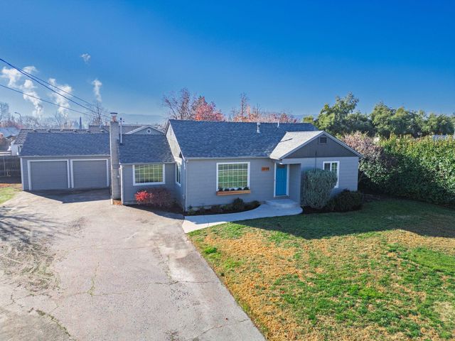 3119 Merriman Road, Medford, OR 97501