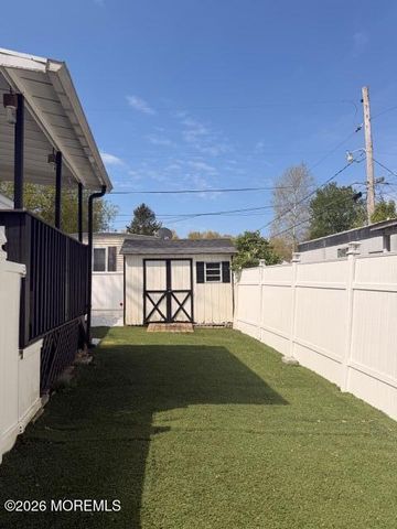 112 Woodside Road, New Egypt, NJ 08533