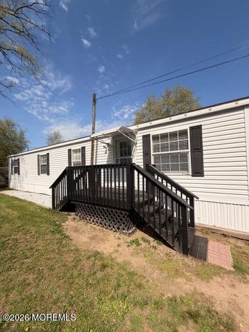 112 Woodside Road, New Egypt, NJ 08533