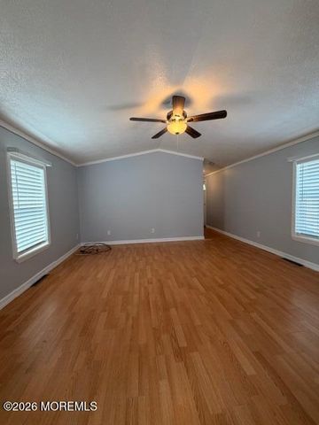 112 Woodside Road, New Egypt, NJ 08533