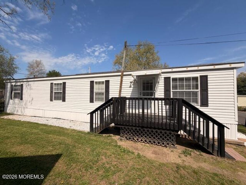 112 Woodside Road, New Egypt, NJ 08533