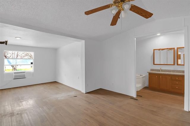 3338 Angelfish Cove, Baytown, TX 77523