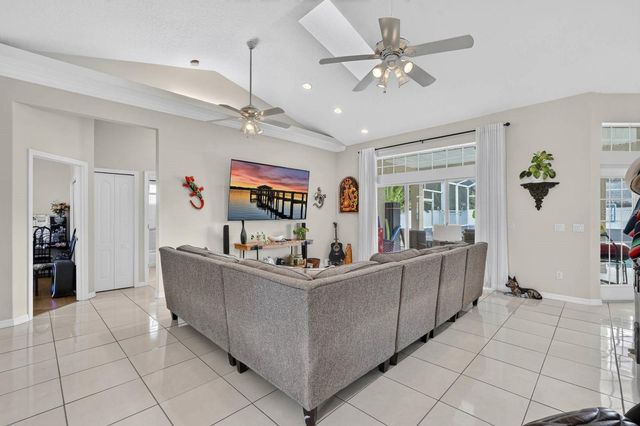 2 FORGE LANE, Palm Coast, FL 32137