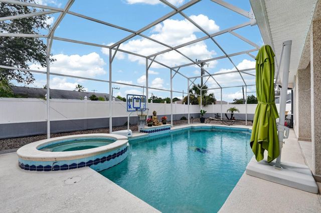 2 FORGE LANE, Palm Coast, FL 32137
