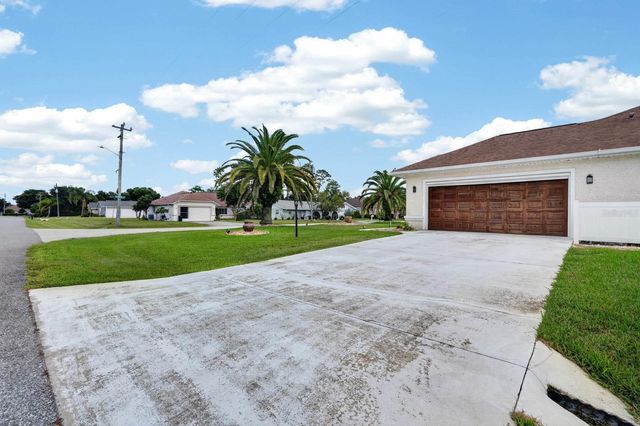 2 FORGE LANE, Palm Coast, FL 32137