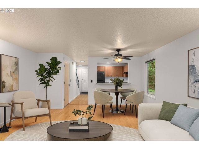 4880 Sw SCHOLLS FERRY Rd 32, Portland, OR 97225