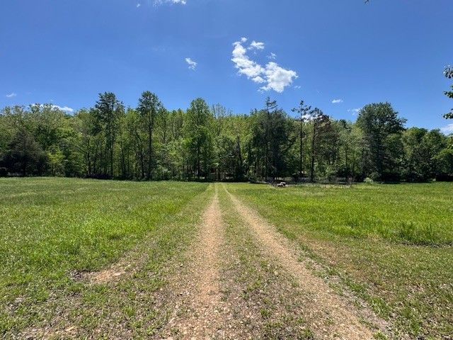 6223 Bell Branch Trl, Nunnelly, TN 37137