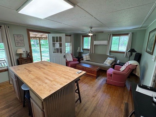 6223 Bell Branch Trl, Nunnelly, TN 37137