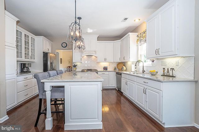 3149 FOX DR, Chalfont, PA 18914