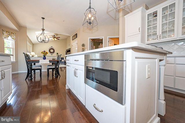 3149 FOX DR, Chalfont, PA 18914