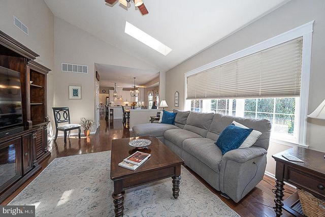3149 FOX DR, Chalfont, PA 18914