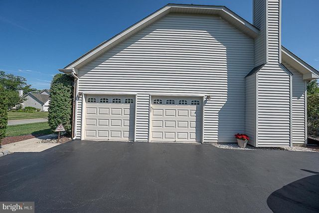 3149 FOX DR, Chalfont, PA 18914