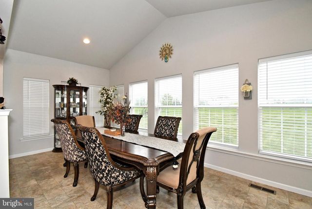 245 SUMNER CT, Harleysville, PA 19438