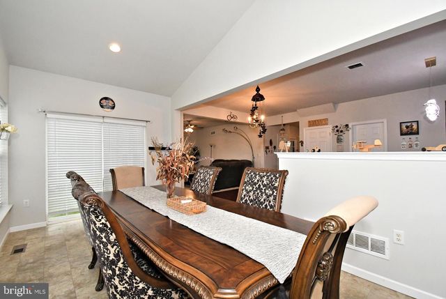 245 SUMNER CT, Harleysville, PA 19438