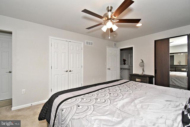 245 SUMNER CT, Harleysville, PA 19438