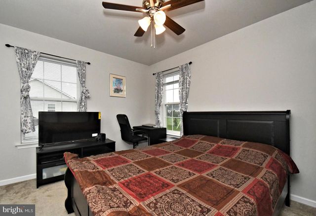 245 SUMNER CT, Harleysville, PA 19438