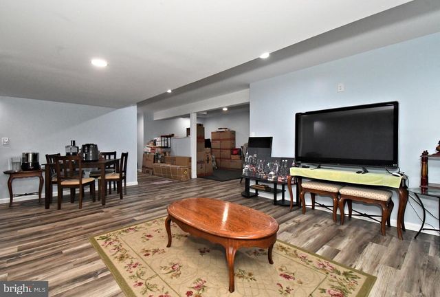 245 SUMNER CT, Harleysville, PA 19438