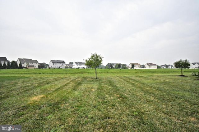 245 SUMNER CT, Harleysville, PA 19438