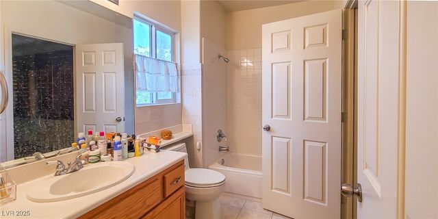 4100 Highland Castle Court, Las Vegas, NV 89129