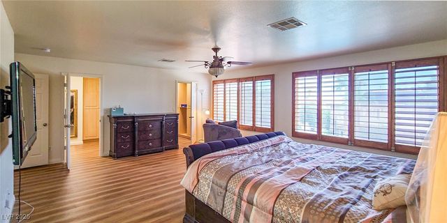 4100 Highland Castle Court, Las Vegas, NV 89129